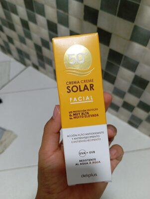 crema solar facial