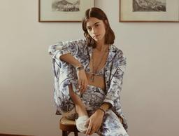 Dior Chez Moi: Ở nhà cũng phải sang 