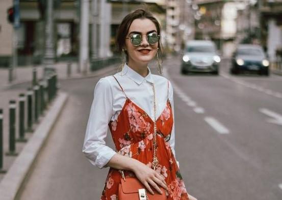 Tết Tân Sửu, mặc đồ đỏ tinh tế sao cho không giống bao lì xì di động?