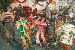 Gucci Gift 2020, bữa tiệc công sở vintage đậm chất thập niên 1990