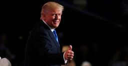 Tổng thống Donald Trump sẵn sàng trở lại làm việc
