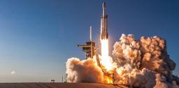 Elon Musk triển khai dự án "ship" hàng toàn cầu bằng tên lửa