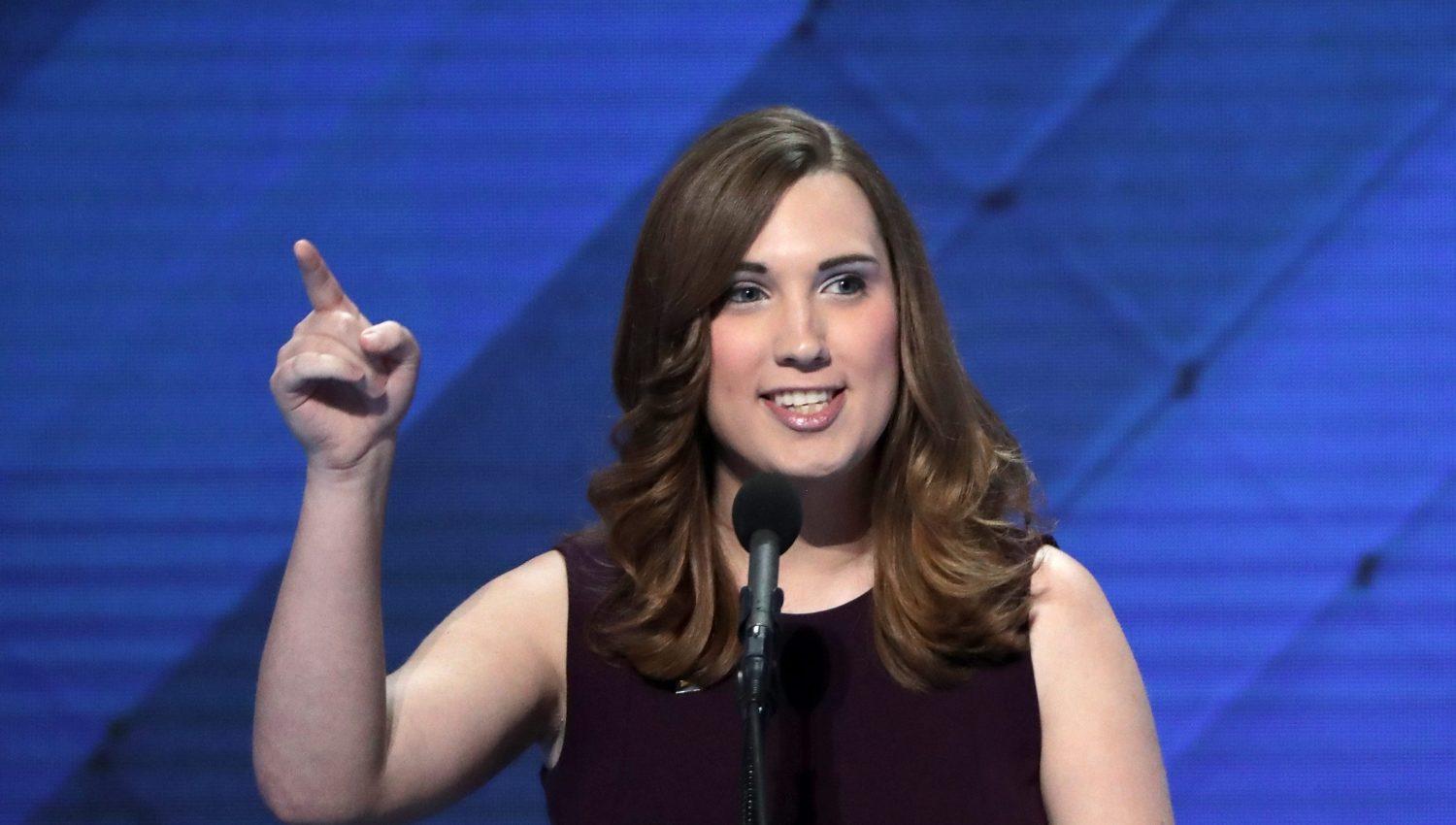 Nước Mỹ lần đầu có thượng nghị sĩ là người chuyển giới