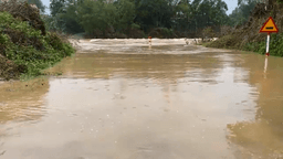 Sau vụ sạt lở Trà Leng, Quảng Nam lại đối mặt với ngập lụt và sạt lở