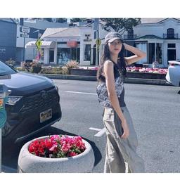 9 bộ trang phục chứng tỏ BLACKPINK cũng yêu thích quiet luxury