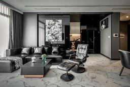 Nhạc sĩ Nguyễn Văn Chung khoe nhà mới 10 tỷ đồng: Phong cách mạnh mẽ, góc cạnh với toàn tone đen