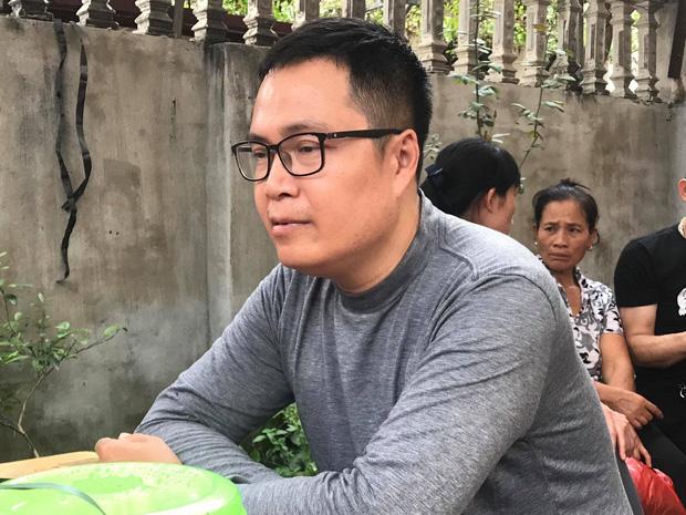 Bố nữ sinh Học viện Ngân hàng đau đớn nhớ lại buổi học cuối cùng của con