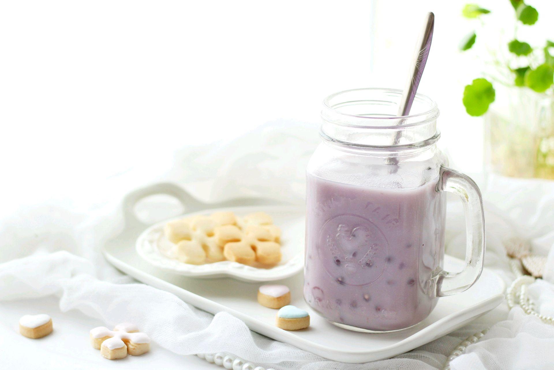 Cách làm sữa dừa khoai môn giải nhiệt ngày hè