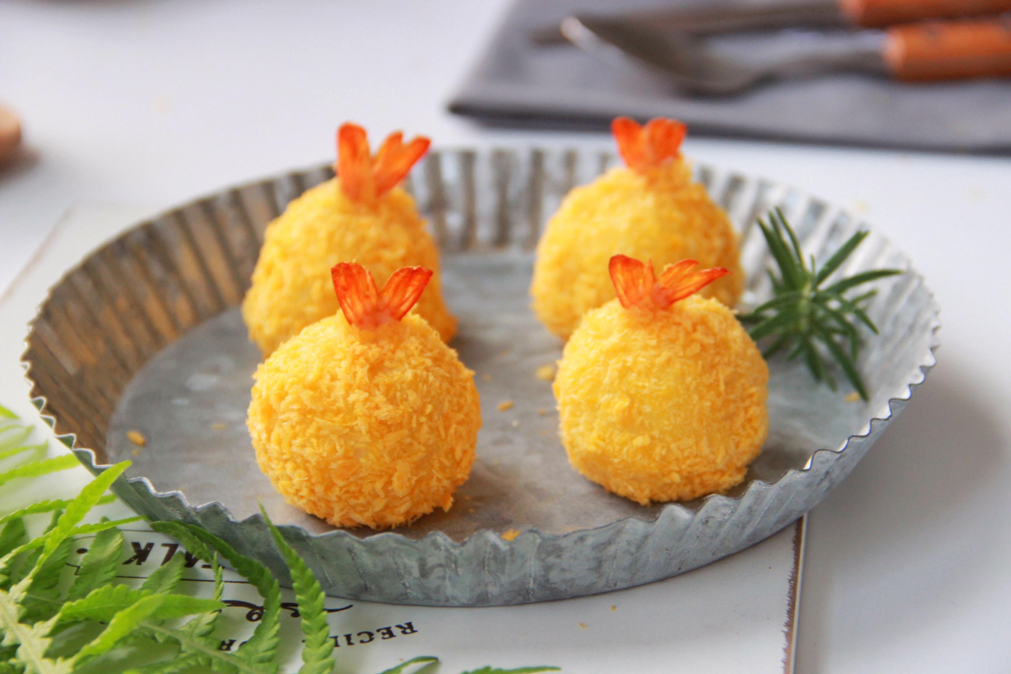 Cách tôm viên kiểu này vừa đẹp vừa ngon ai ăn cũng phải khen