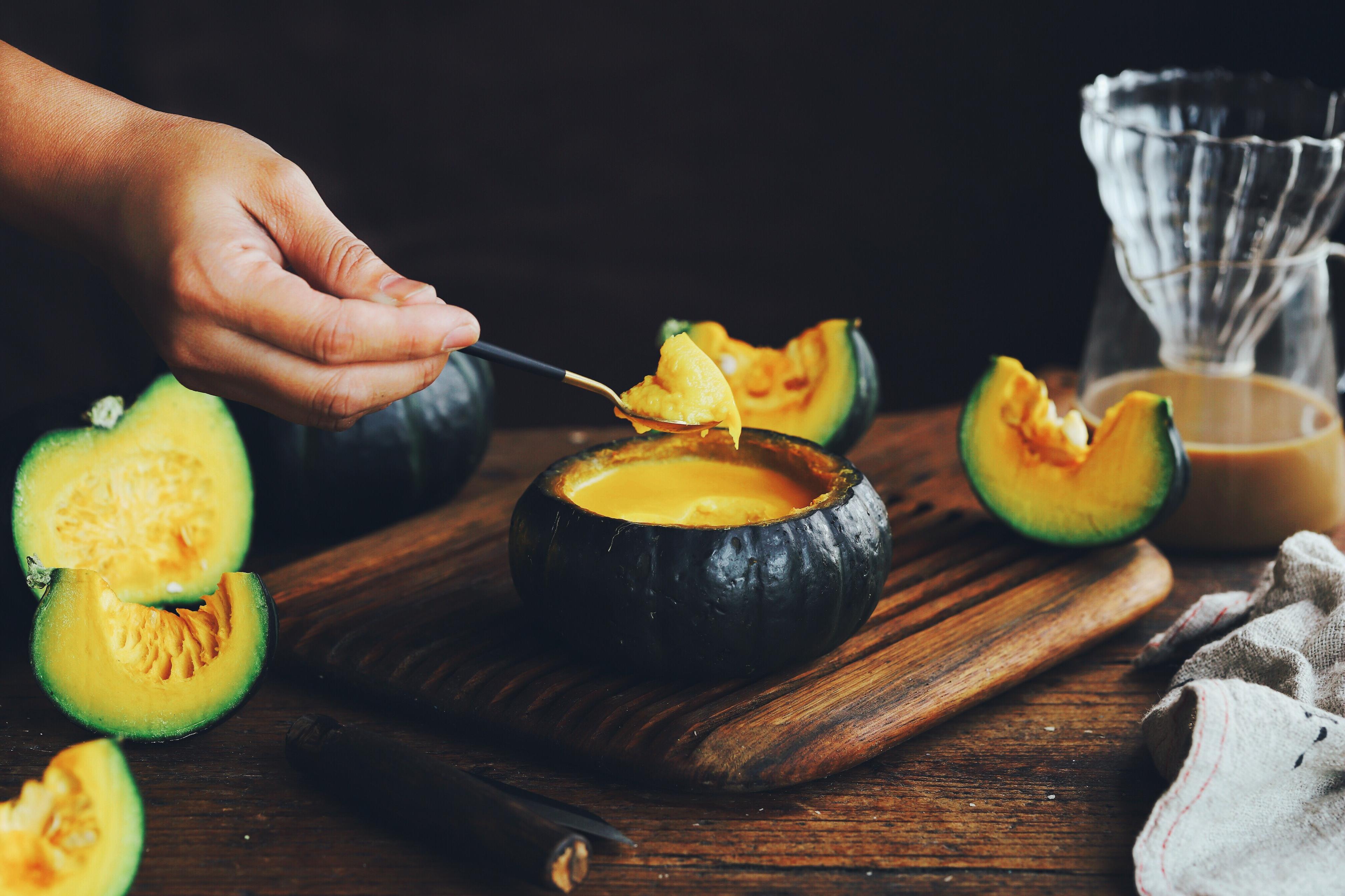 Cách làm pudding bí đỏ vừa đẹp mắt vừa ngon miệng ai ăn cũng khen tấm tắc