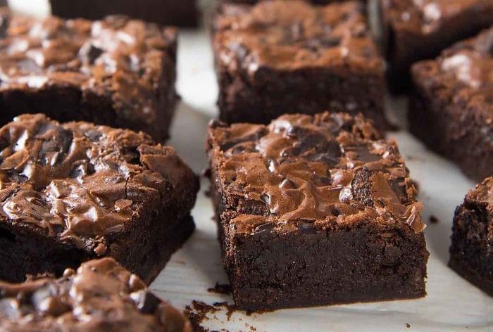 Công thức chuẩn làm bánh brownies mềm ẩm thơm ngon