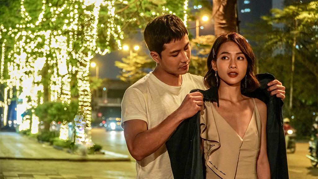 Thời trang Khả Ngân trong "11 tháng 5 ngày": Sang chảnh chẳng thua phim Hàn