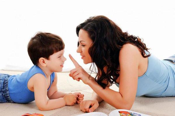 Để con tự do phát triển, thích làm gì thì làm là hại con