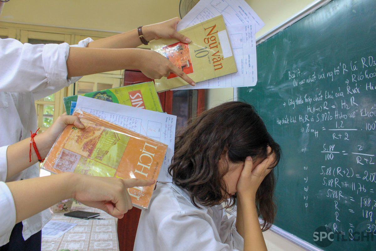 Cứ 55 phút lại có một trẻ em tự tử vì áp lực học tập