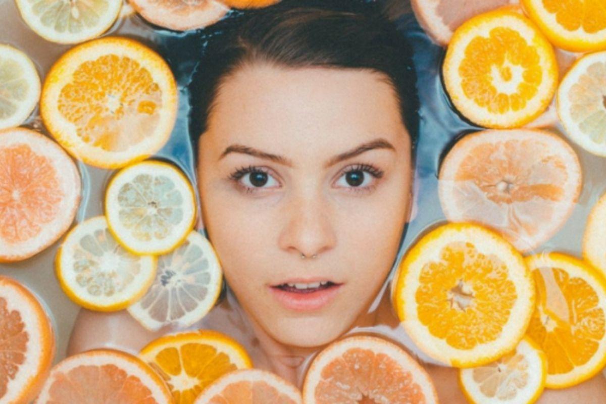 “Giải oan” 5 hiểu lầm tai hại về vitamin C: Dùng đúng cách sẽ khiến da "thăng hạng"