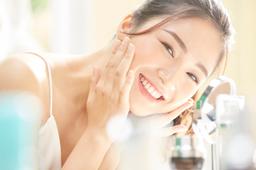 Bí quyết chăm sóc da dành cho người mắc Covid - 19: Làm sao để dù là F0 mà da vẫn "mướt mườn mượt"?