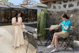 Những đôi giày chỉ cần xỏ chân vào, bạn sẽ lập tức trẻ ra chục tuổi