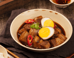 Vì sao thịt kho hột vịt là món không thể thiếu trong mâm cỗ Tết miền Nam