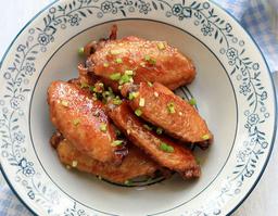 Cách làm cánh gà om coca ngon đến mức bao nhiêu cơm cũng ăn hết veo