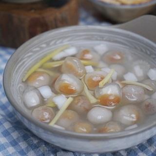 Cách nấu chè bột lọc heo quay chuẩn vị Huế ngay tại nhà