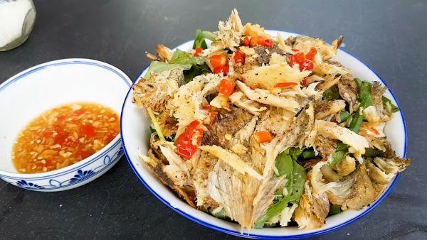 Cách làm gỏi sầu đâu khô sặc - đặc sản Cà Mau ngon nức tiếng