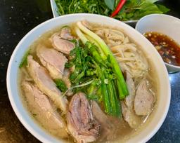 Cách nấu bún ngan ngon tại nhà để chị em chiêu đãi cả gia đình