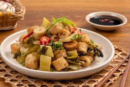 Cách làm lòng heo xào cải chua giòn giòn, lạ miệng, ăn vào dễ nghiền