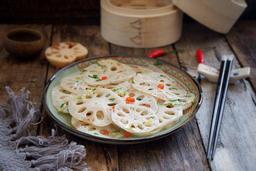 Thêm bước này khi chế biến, củ sen xào lúc nào cũng trắng tinh mà chẳng lo dính chảo