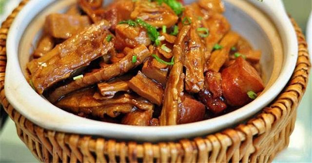 Cách nấu gà kho măng khô đậm đà, lạ miệng, đổi món cuối tuần cực hợp