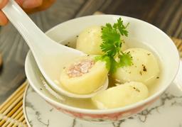 Cách làm súp khoai tây viên nhân thịt mềm thơm, bổ dưỡng cho cả gia đình