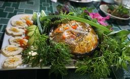 Mắm đùm hấp gáo dừa - món ăn dân dã nhưng cầu kỳ của Cần Thơ