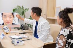 Phương pháp điều trị bọng mắt, quầng thâm hiệu quả từ chuyên gia