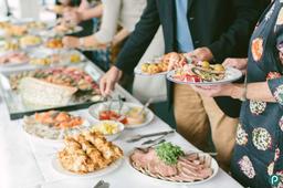 Mách bạn cách ăn no, ăn ngon mà vẫn là khách hàng chuẩn sang khi ăn buffet