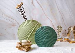 Chiêm ngưỡng những thiết kế lọ hoa bằng gốm và sứ đẹp từng cen-ti-mét