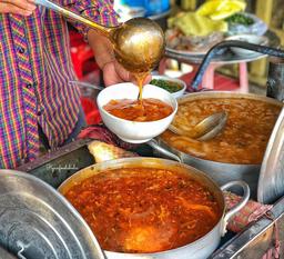 Đến cố đô Huế nếm bánh canh Nam Phổ dân dã mà ngon miễn bàn