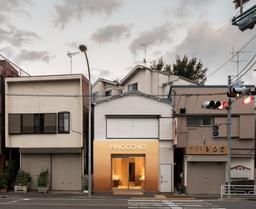 Cửa hàng bánh gây ấn tượng mạnh bởi thiết kế lấy cảm hứng từ bánh mì