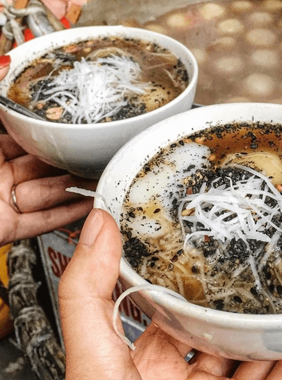 Mùa đông Hà Nội ấm áp với 5 quán bánh trôi tàu ngon nổi tiếng