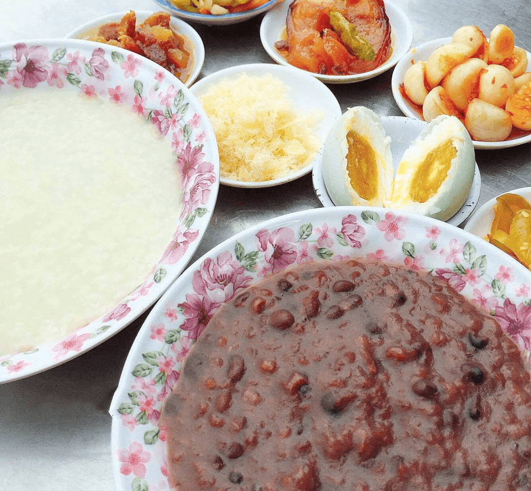Cháo trắng, món ăn đêm bình dị mang đậm vị Sài Gòn
