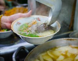 Đi chơi đêm không lo bụng đói với 4 quán ăn đêm ngon nổi tiếng ở Sài Gòn