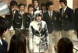 Không thể lên án bạo lực học đường bằng tư tưởng đầy bạo lực và hận thù