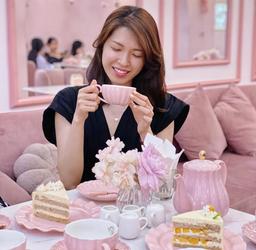 9 quán cà phê hồng phấn siêu xinh khiến “team bánh bèo” Hà Nội thích mê