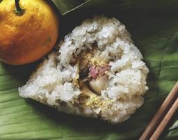 2 thương hiệu xôi khúc “đình đám” nhất nhì Hà Nội có gì khác biệt