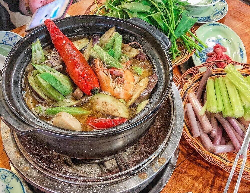 3 quán lẩu mắm chuẩn vị miền Tây cho người mê món này ở Sài Gòn