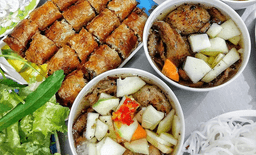 5 địa chỉ bún chả chuẩn vị Hà Nội tại Sài Gòn cho người mê ẩm thực Thủ đô