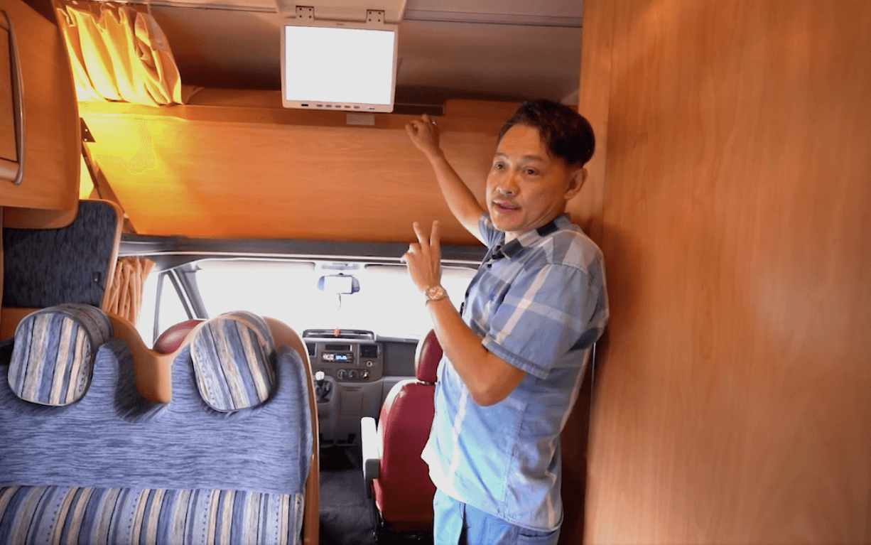 Cận cảnh ngôi nhà xe 9 tỉ "độc nhất vô nhị" tại Việt Nam