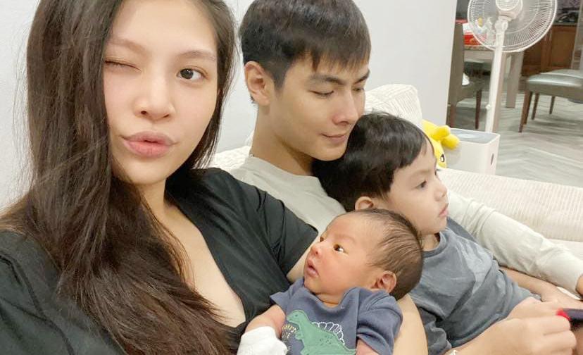 Chúng Huyền Thanh đăng ảnh khoe con, bé xíu nhưng sống mũi đã cao và nét