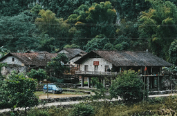 Làng đá cổ Khuổi Ky, điểm đến bình yên rất hợp để trốn nóng của Cao Bằng