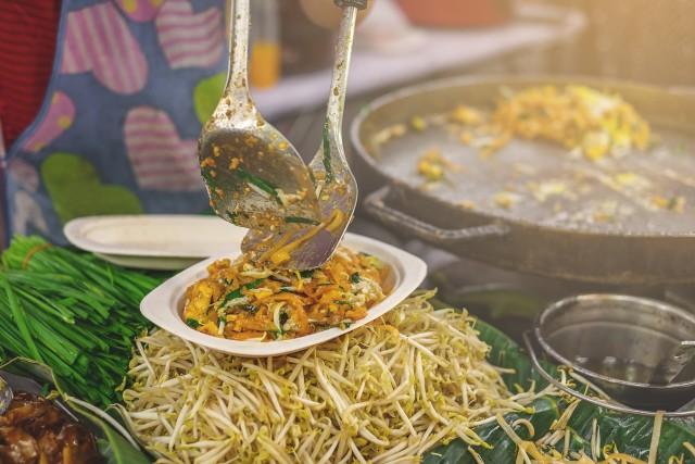 Pad Thái, từ món mì xào bình dân trở thành món ăn "quốc hồn quốc túy" của Thái Lan