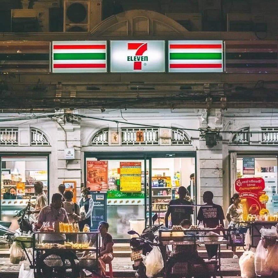 7-Eleven Thái Lan có đồ ăn thức uống gì ngon mà đi du lịch về ai cũng nhớ?
