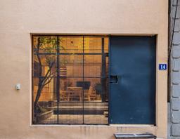 Trâu Quỳ House: Ngôi nhà tối giản nhưng ấm cúng của chủ nhân hướng nội